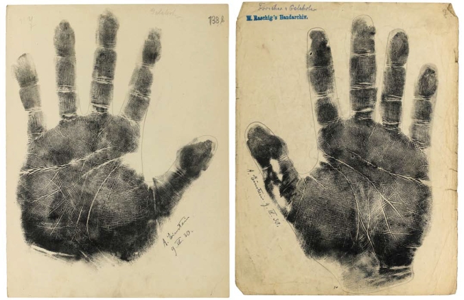 Einstein_handprints